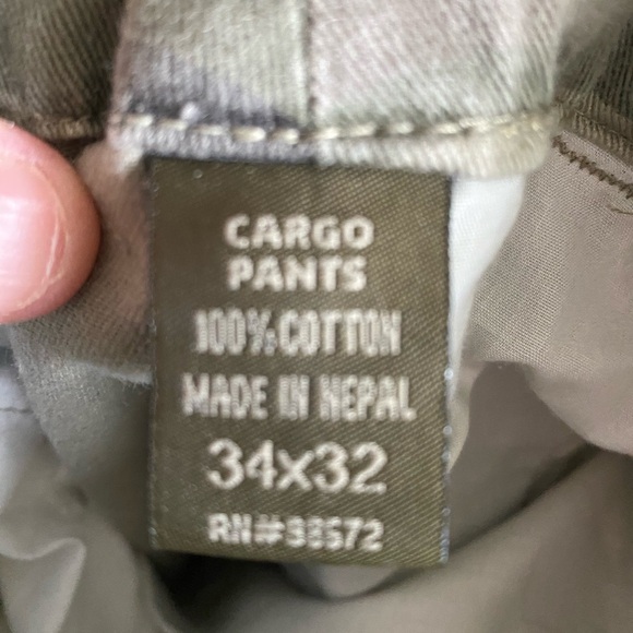 Men’s Military Camo Hunting pants 34” x 32” Quality Apparel Outfitters - Picture 9 of 9